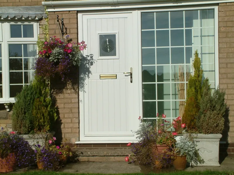 Front Eltham